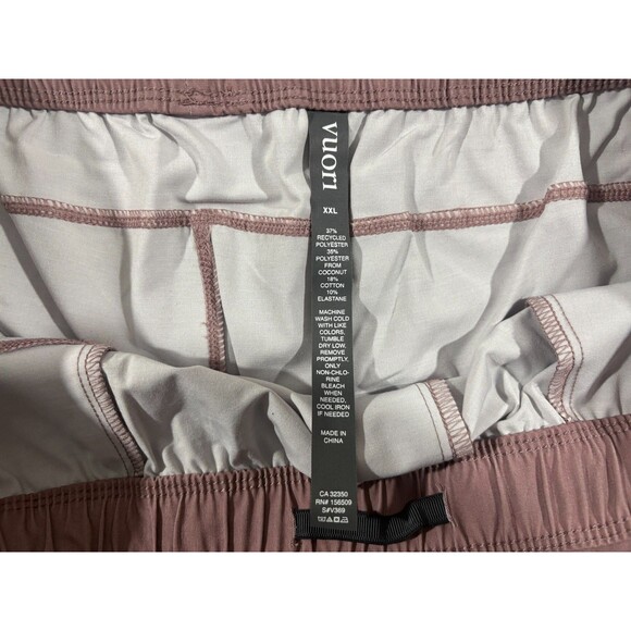 Vuori Shorts Mens Marsala Cape Unlined Volley Performance Stretch V369 2XL NWT - Picture 6 of 7